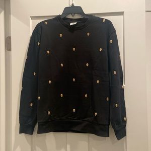 Amazing Zara sweatshirt with gold metal skulls size S